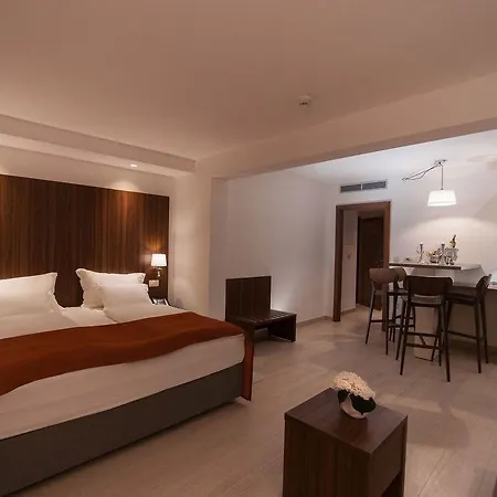 Miramare Hotel