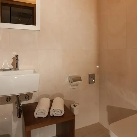 فندق Miramare ماكارسكا