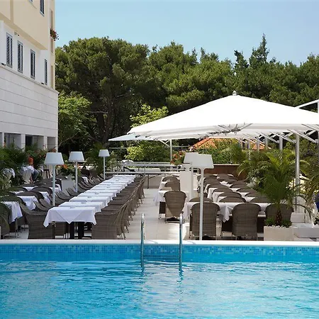 Miramare 4* ماكارسكا